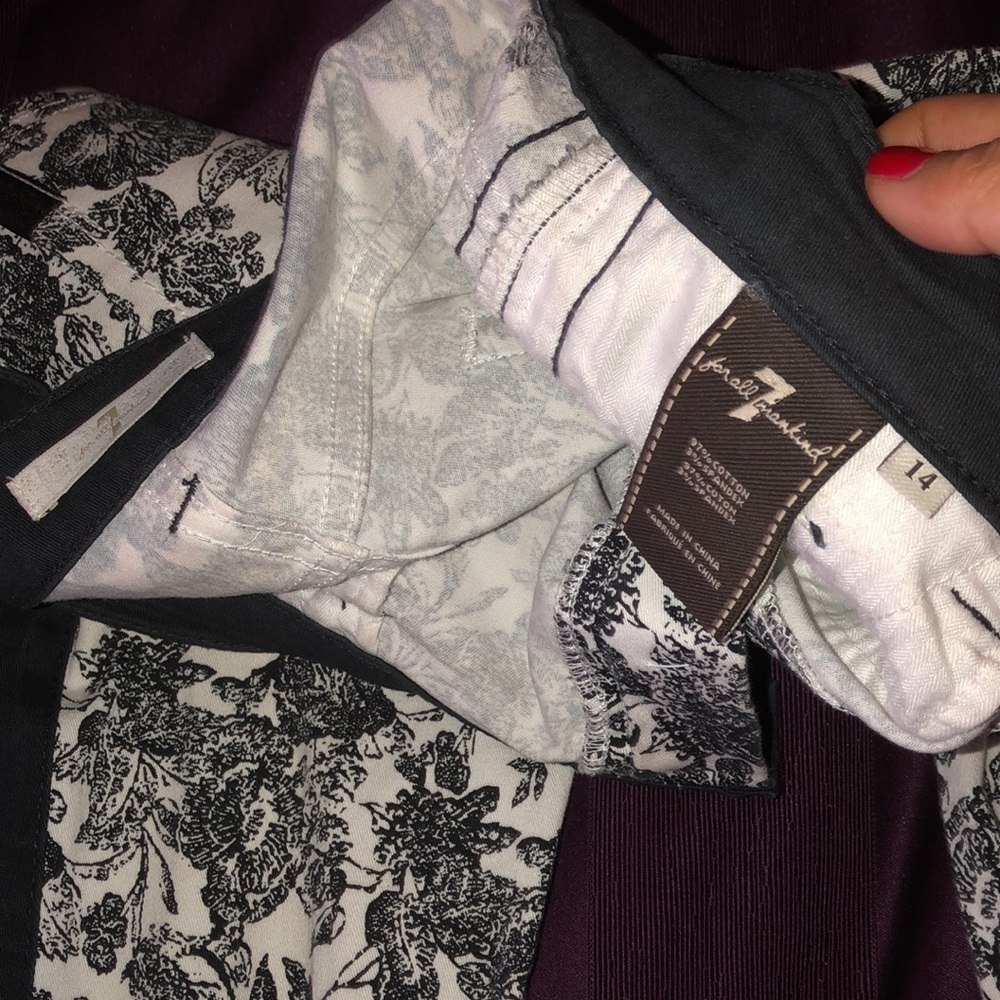 Pants - Picture 2 of 7